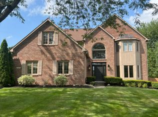 11704 Sea Star Cir, Fishers, IN 46037