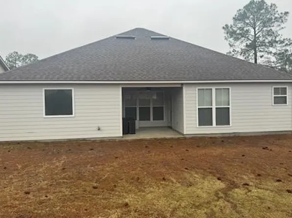 511 Osprey Cir, Tifton, GA 31794