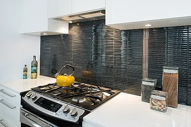 Rented by 25 Broad (LCOR)