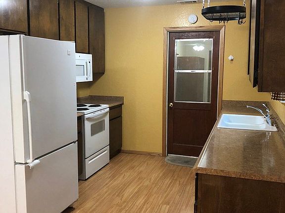 2nd image of 6470 Mary Ann Ln