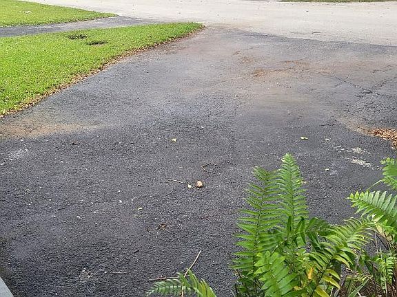 Double driveway plus.