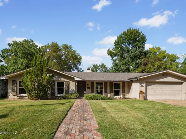 1534 Brecon Dr, Jackson, MS 39211