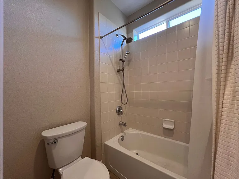 10880 Pentwater Dr — Photo 19
