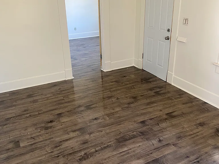 284 Twin Oaks Ave — Photo 5