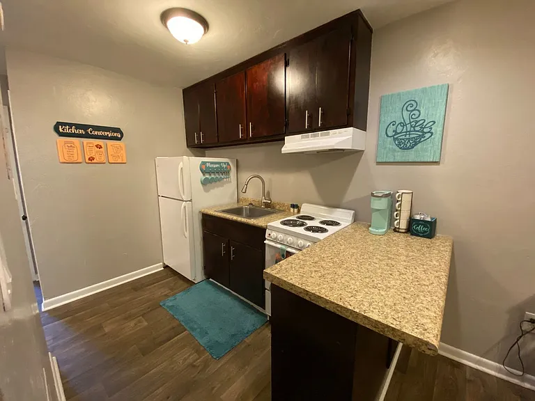 1215 Lee Ave — Photo 14