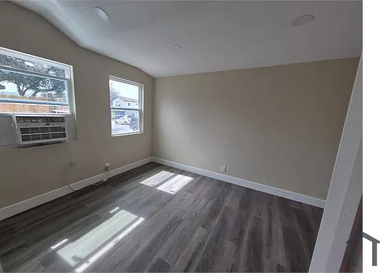 4018 Sunrise Cove Dr — Photo 40