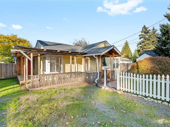 4413 N 21st Street, Tacoma, WA 98406