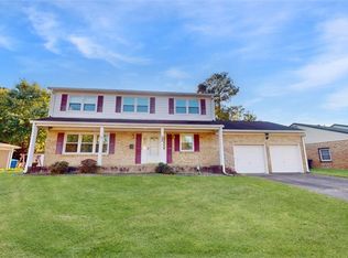 905 Adelphi Rd, Virginia Beach, VA 23464