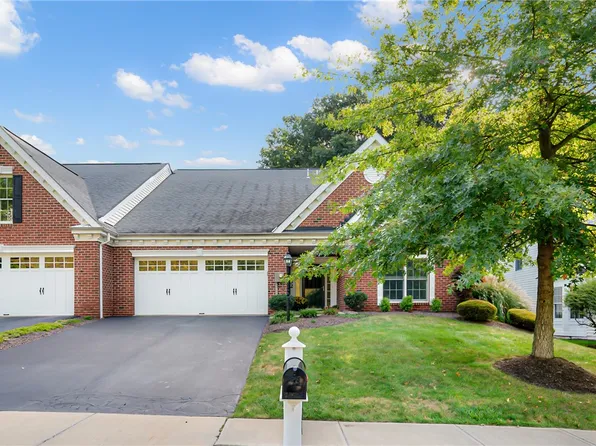 132 Brighton Dr, Sewickley, PA 15143