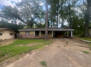 (Undisclosed Address), Jackson, MS 39204