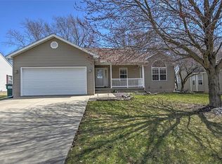 832 Jacobs Way, Forsyth, IL 62535