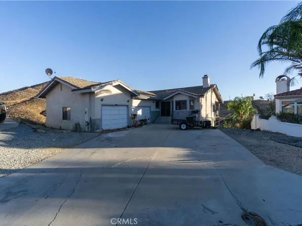 29300 Mammoth Pl, Canyon Lake, CA 92587