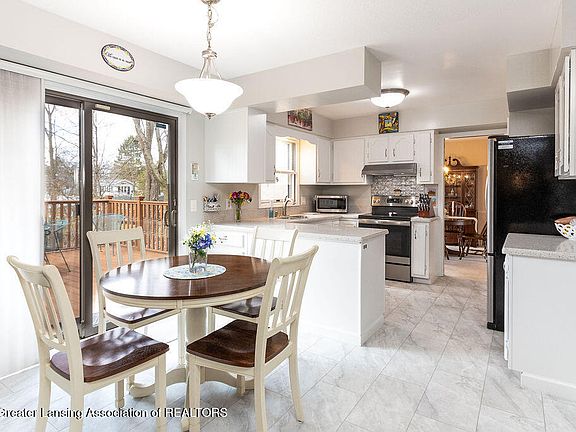 5th image of 5659 Wood Valley Dr