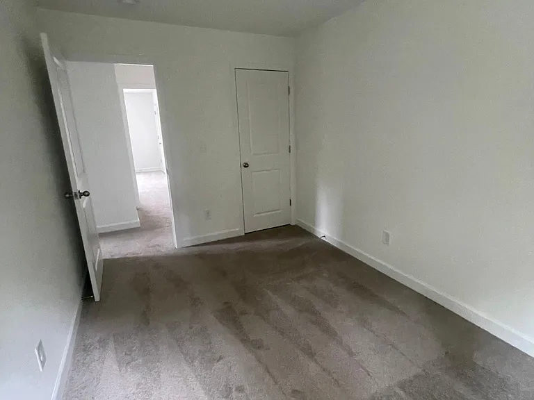 520 Rogers Lake Rd — Photo 14