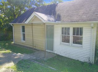 342 E Walnut St, Dyer, TN 38330