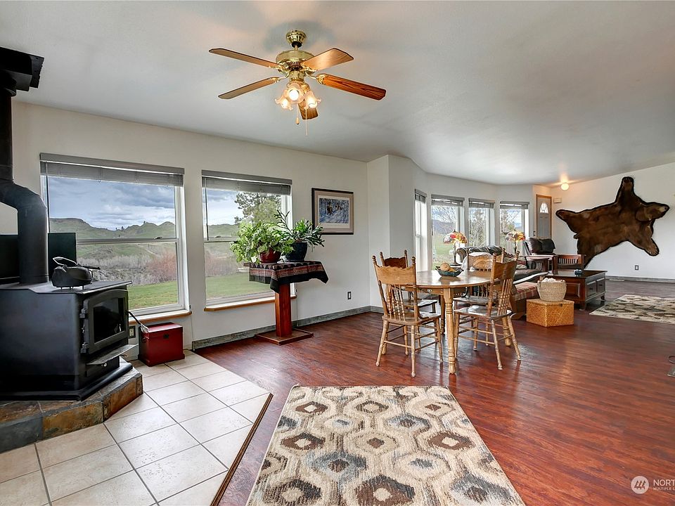 453 B Pine Creek Rd Tonasket, WA, 98855 Apartments for Rent Zillow