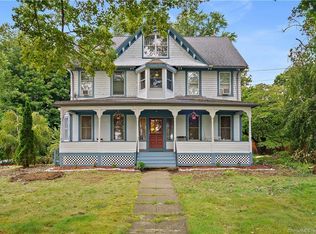 126 E Main St, Griswold, CT 06351