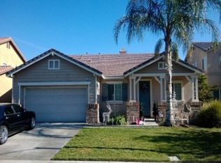 6340 Hereford Ln, Corona, CA 92880