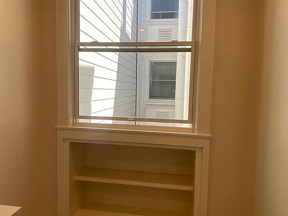 4th image of 2339 California St #6
