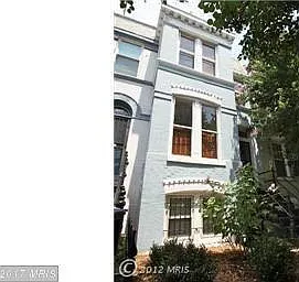 1304 G St NE — Photo 1