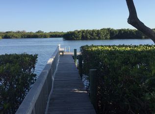 1165 Venetian Harbor Dr NE, Saint Petersburg, FL 33702