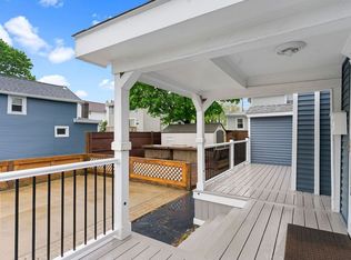 21 Borden St, Riverside, RI 02915