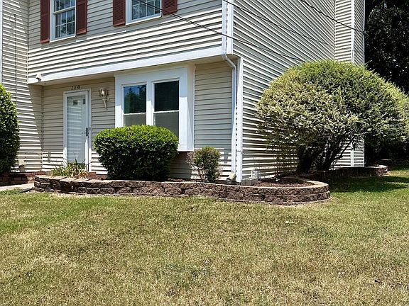 2nd image of 2843 Lake Forest Dr Unit 14