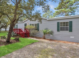 150 Alabama St, Lanark Village, FL 32323