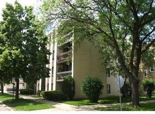 5220 N Rockwell St APT 3S, Chicago, IL 60625