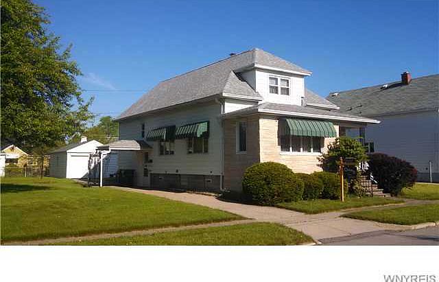1st image of 148 Francis Ave