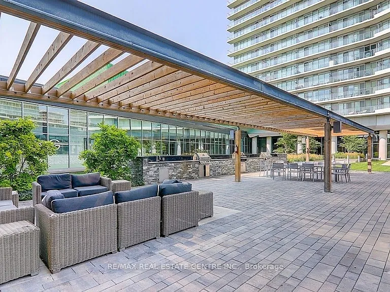 115 McMahon Dr #1701 — Photo 17