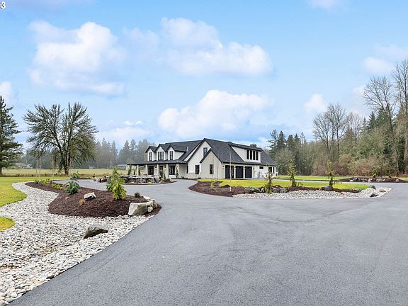 3rd image of 22420 NE 50th Ave