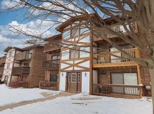 3652 W 119th St #304, Alsip, IL 60803