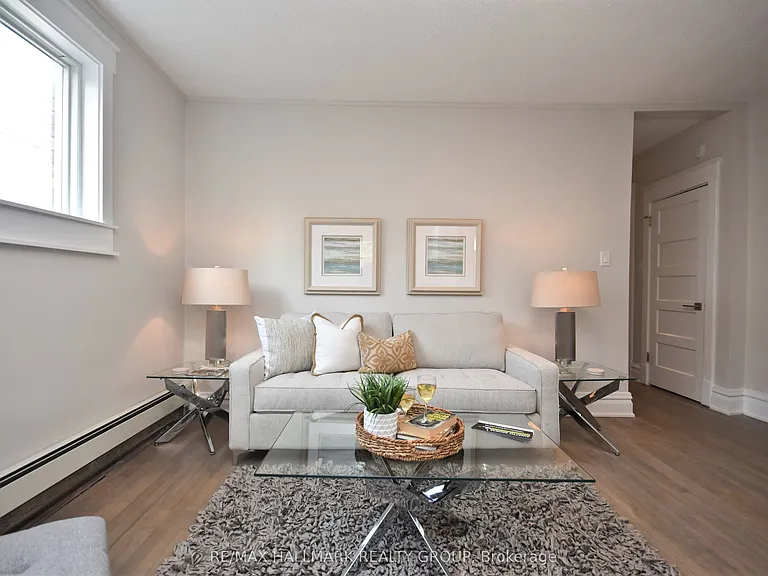 375 Mackay St #2 — Photo 9