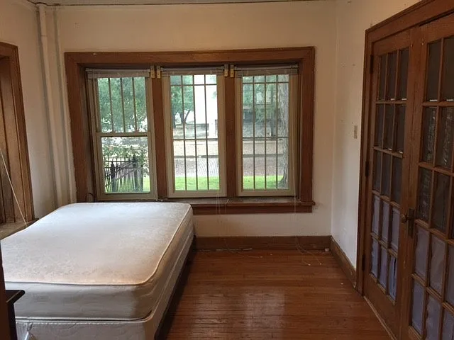 107 S Wright St — Photo 15