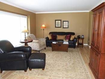 2nd image of 4253 Pinehurst Dr