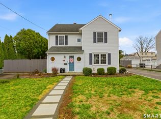 37 Dogwood Place, Milford, CT 06460