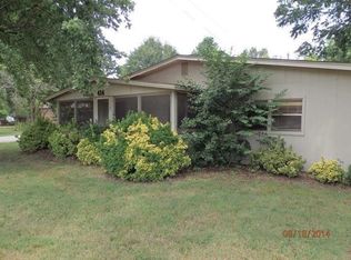 414 S Bay Dr, Bay, AR 72411