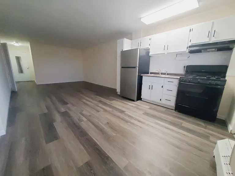 444 Bedford St #9 — Photo 3