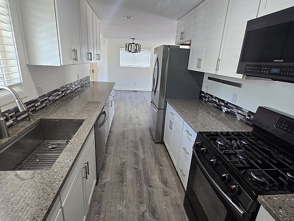 Main kitchen