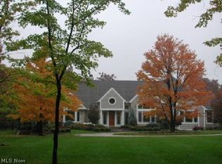 1427 E Hines Hill Rd, Hudson, OH 44236