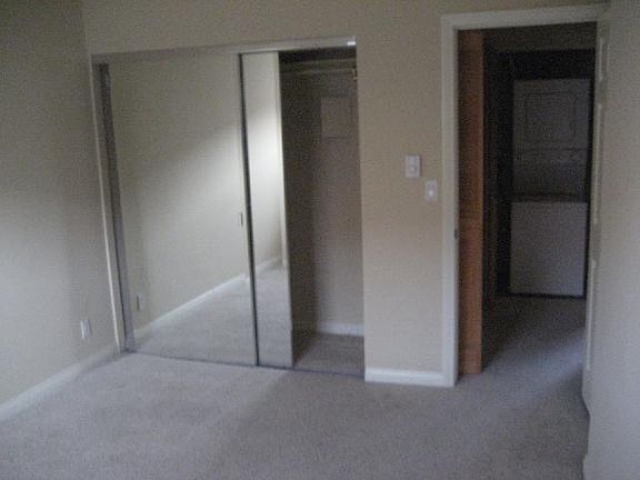 4th image of 4772 Wilson Ave APT 2
