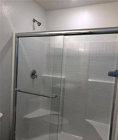 3 bed, 2.5 bath, 1195 sqft, $1,695 — Photo 4