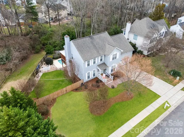 106 Shade Tree Cir, Fort Mill, SC 29715