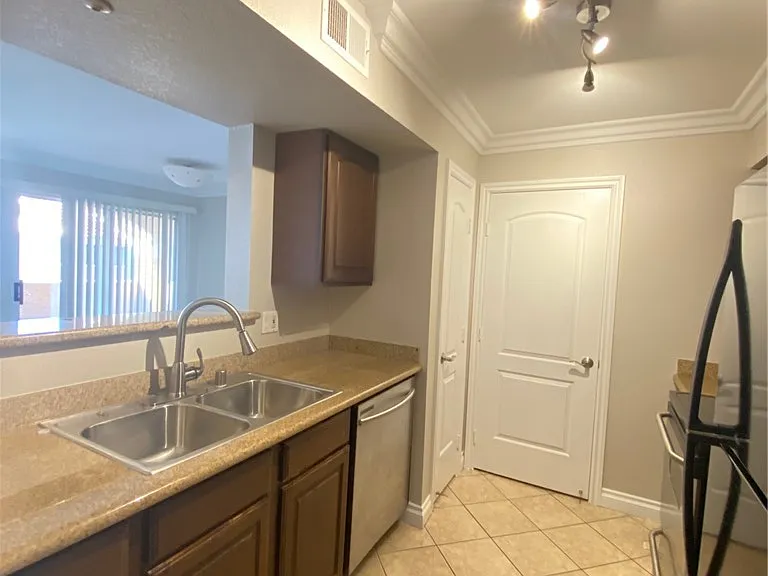 8101 W Flamingo Rd #2055 — Photo 13