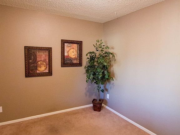 4th image of 5595 Del Paz Dr