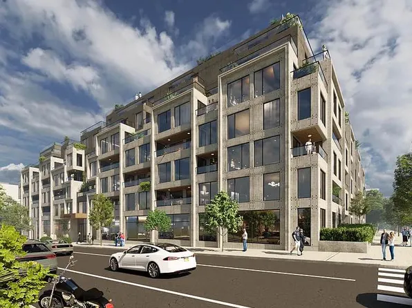 960 Franklin Avenue image 1 of 24