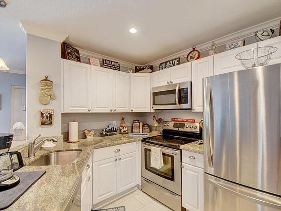 5th image of 7511 S Oriole Blvd APT 204