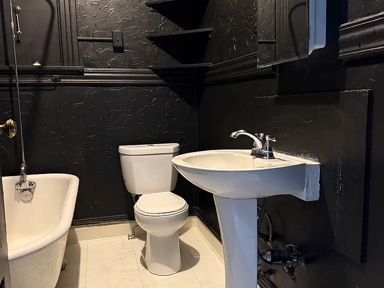 Lavilla — Photo 17