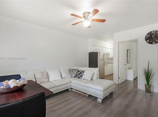 2524 Hayes St APT 9, Hollywood, FL 33020